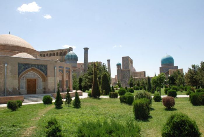 090. Samarkand Registan.jpg